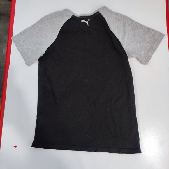 Puma T-shirt boys size L (14-16) black & grey with silver graphic design - Picture 3 of 10